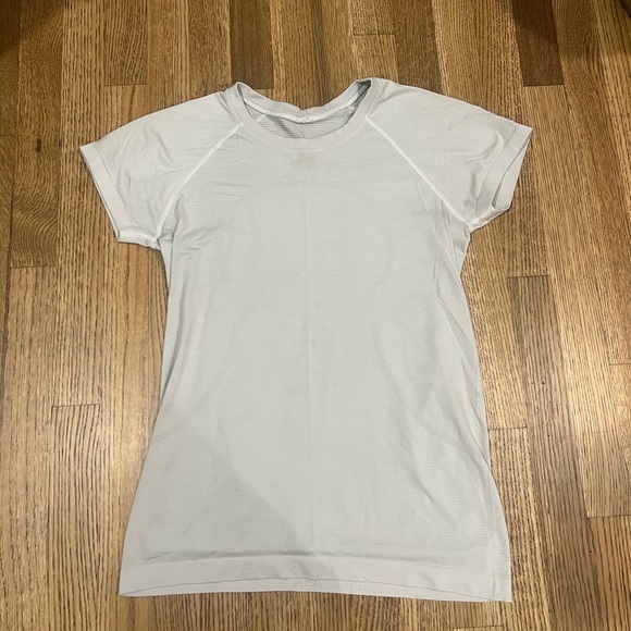Lululemon Swiftly Tech Short-Sleeve Shirt - Picture 3 of 5